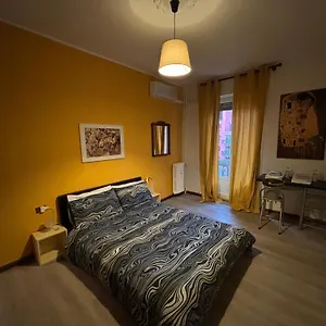 Da Me - Ampio Con 2 Da Letto Milan